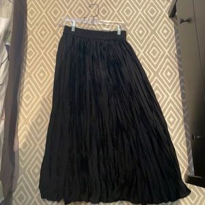 Halogen XS Satin Skirt Black NWT